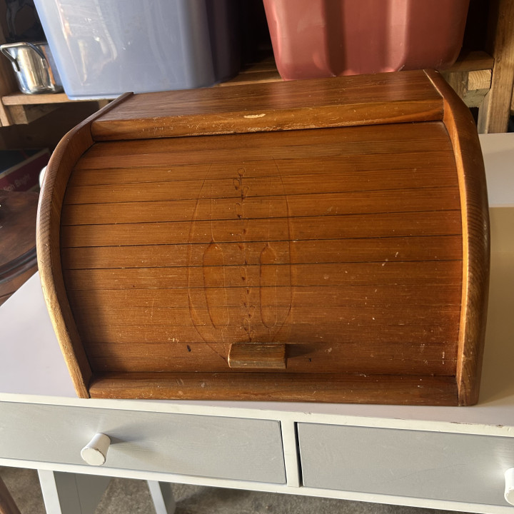 Wood Bread container